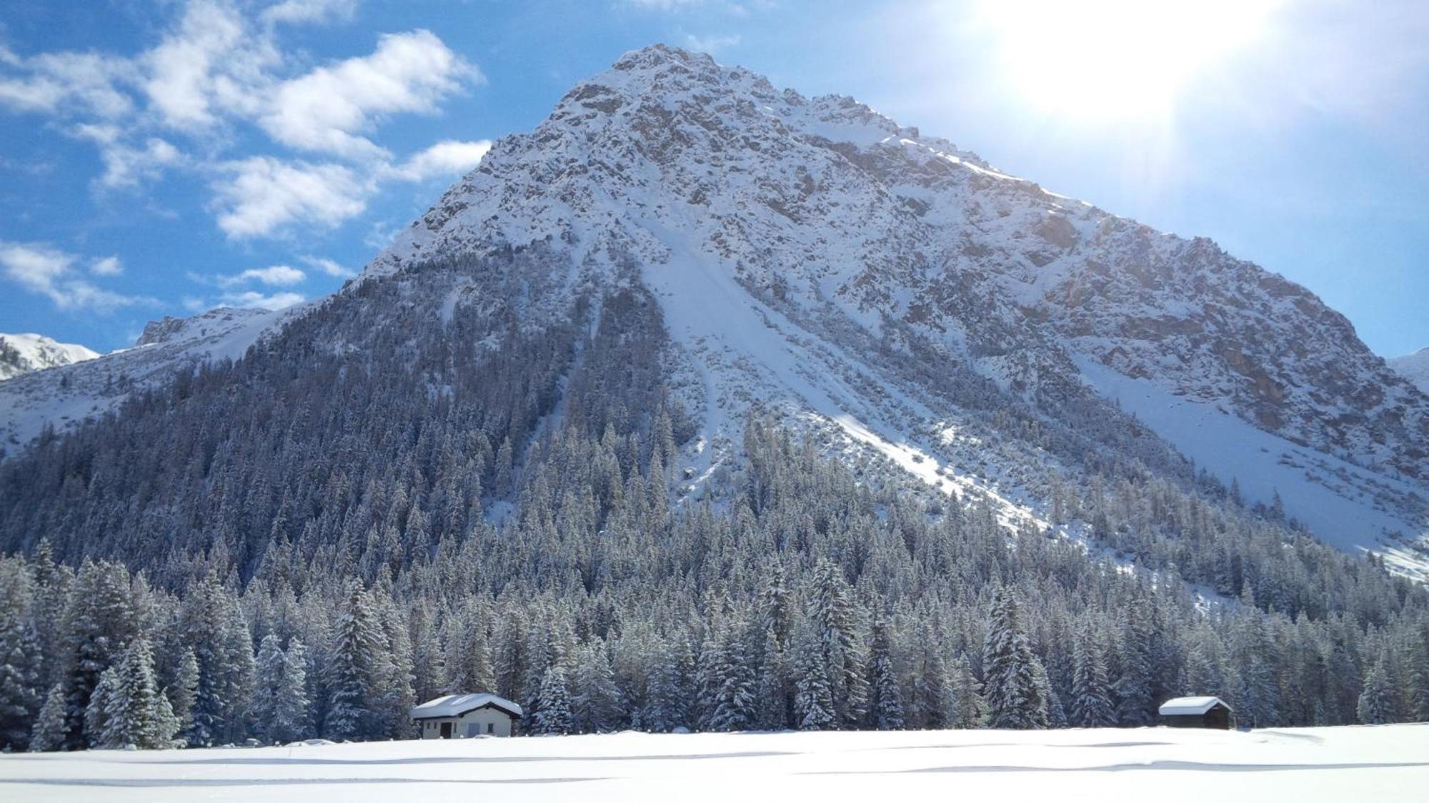 Arosa Alpine Club - Adults Only Hotel Exterior photo